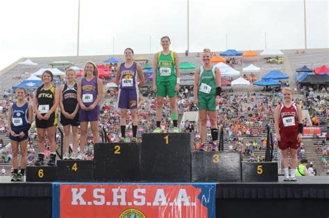 St Francis Dallas Reed Wins State Pole Vault Gold