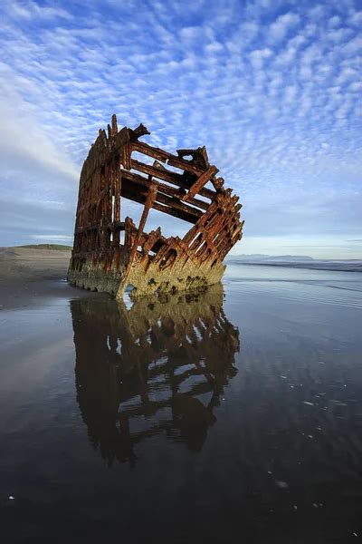 Peter Iredale Ship Wreck Stock Photos Royalty Free Peter Iredale Ship