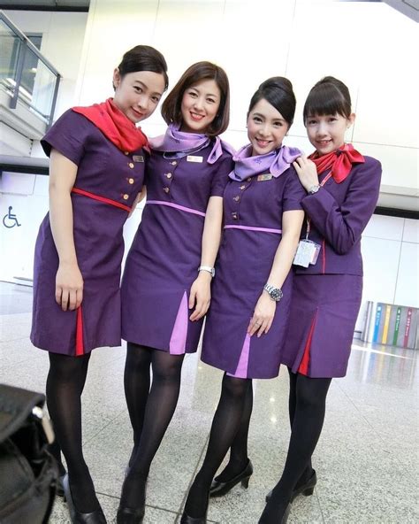 hong kong airlines china sexy flight attendant pantyhose fashion flight attendant uniform