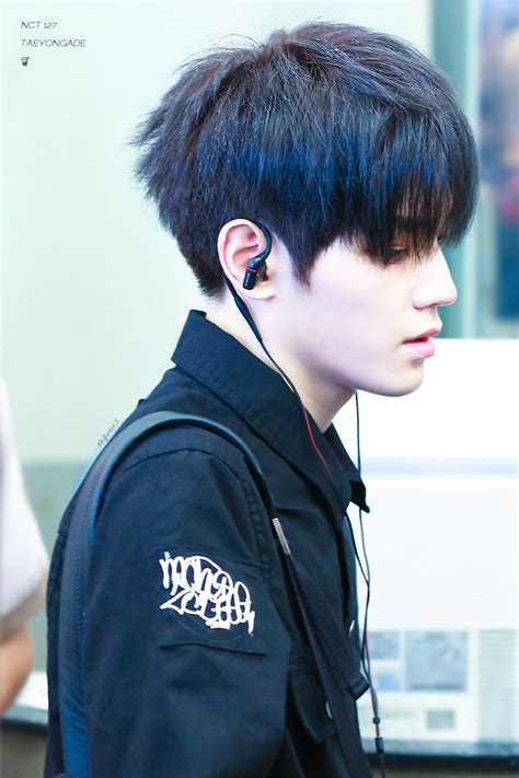 [Appreciation] NCT Taeyong looks the best with dark hair - Celebrity ...
