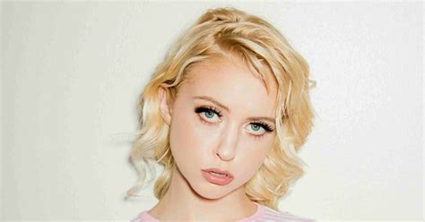 Chloe Cherry Wiki Age Height Real Name Measurements Net Worth Ethnicity Biography