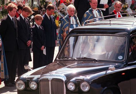 Princess Dianas Funeral Mirror Online