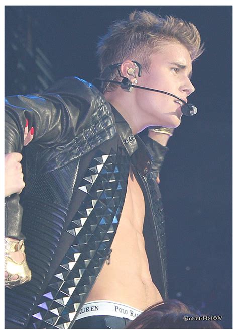 Justin Bieber Shirtless Believe Tour Edmonton Justin Bieber Photo Fanpop