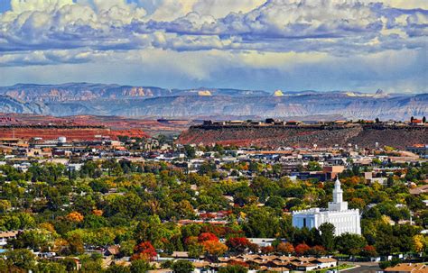 The museum is a sophisticated building that hosts various natural history exhibits of interest. 8 Undeniably Fun Weekend Trips To Take If You Live In Utah