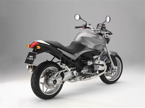 With the abilities of the new bmw motorrad r1200r, a day in the rain just doesn't matter. BMW R 1200 R specs - 2006, 2007 - autoevolution
