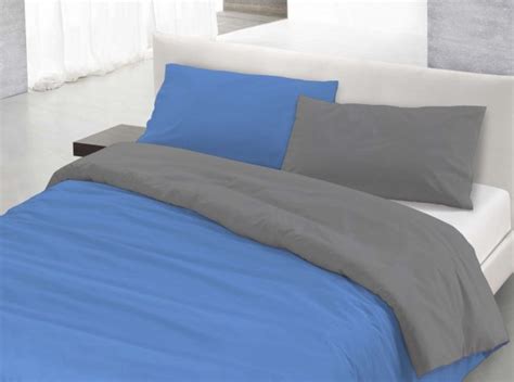 Il comfort del materasso in un divano letto. Lenzuola una piazza e mezza come sceglierle, misure