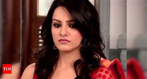 Yeh Hai Mohabbatein Written Update Th August Shagun Humiliates