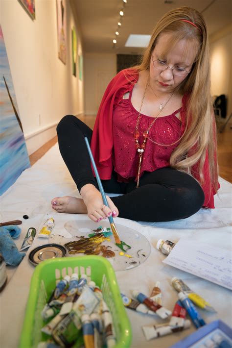Painting With Her Feet An Artist ‘expresses Who I Am The New York Times
