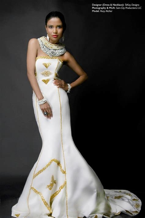 Egyptian Queen Nefertiti Gown Designer Dress And Necklace Tekay