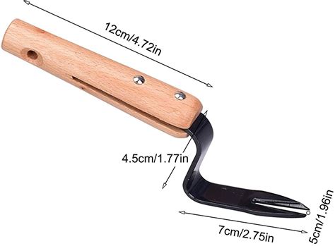 Manual Carbon Steel Weeding Tool With Wooden Handle Which Provides