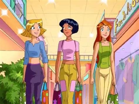 Pin By Fscott1963 On Totally Spies Outfits In 2021 Cartoon Outfits