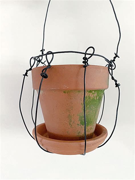 Wire Hanging Basket Cage