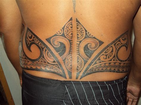 Reasons for getting lower back tattoos for men. Tattoo Abdomen