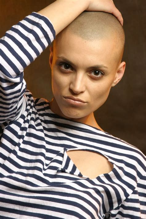 Women Without Hair In Bald Girl Girl Short Hair Cool Hairstyles