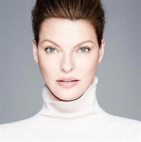 Linda Evangelista Says She Is Brutally Disfigured After Plastic Surgery