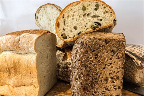The 6 Healthiest Breads You Can Buy 6 Of The Best Healthy Bread Options