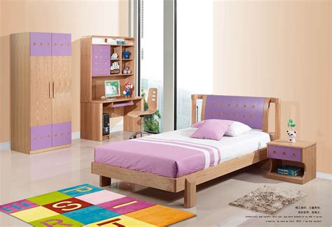 This bed is the perfect solution for furnishing your teen's bedroom or a stylish guest room. Nice bedroom furniture for kids | Hawk Haven