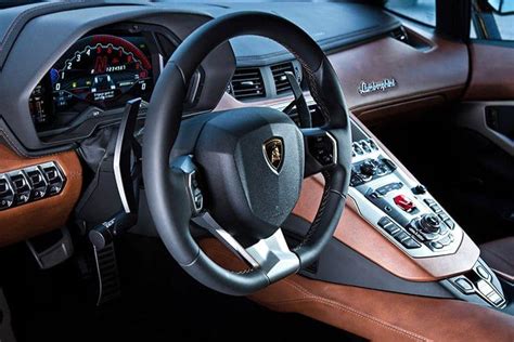Lamborghini Aventador 2022 Interior Image 01