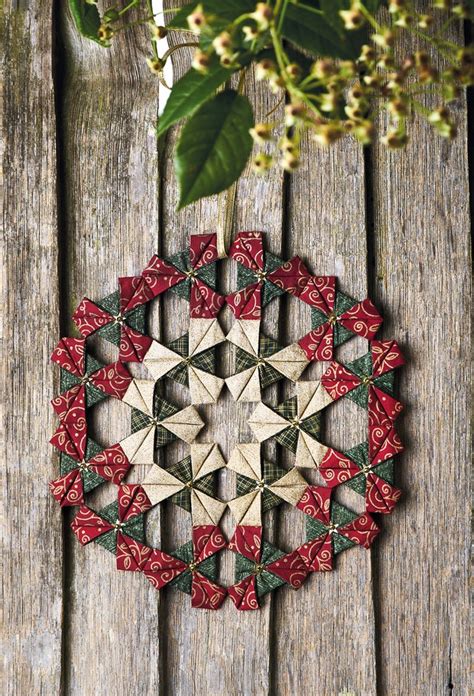 Quilt Your Own Folded Fabric Wreath This Christmas Gathered Gathered
