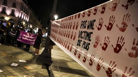 Tours Contre Les Violences Sexuelles Les Associations Féministes Se