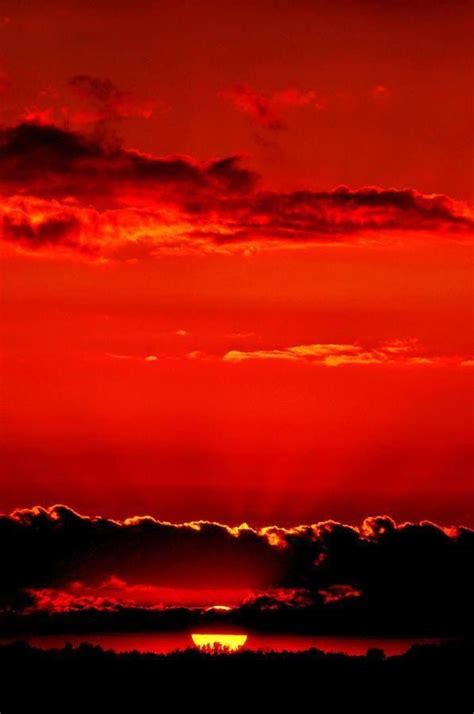 Stunning With Images Beautiful Sunrise Beautiful Sunset Red Sunset