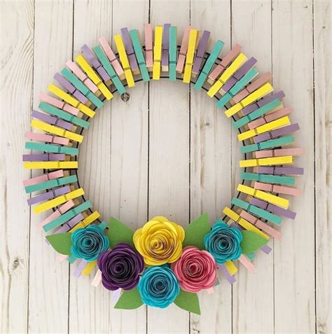 12 Beautiful Summer Clothespin Wreaths To Make The Wonder Cottage