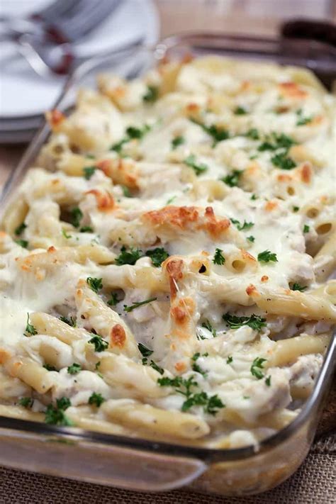 This Chicken Alfredo Baked Ziti Is So Easy To Make With Chicken Bacon