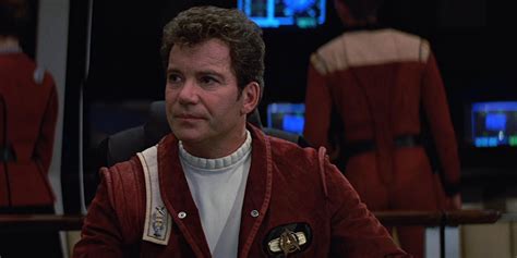 Star Trek 10 Razões Pelas Quais Kirk é O Melhor Capitão De Acordo Com