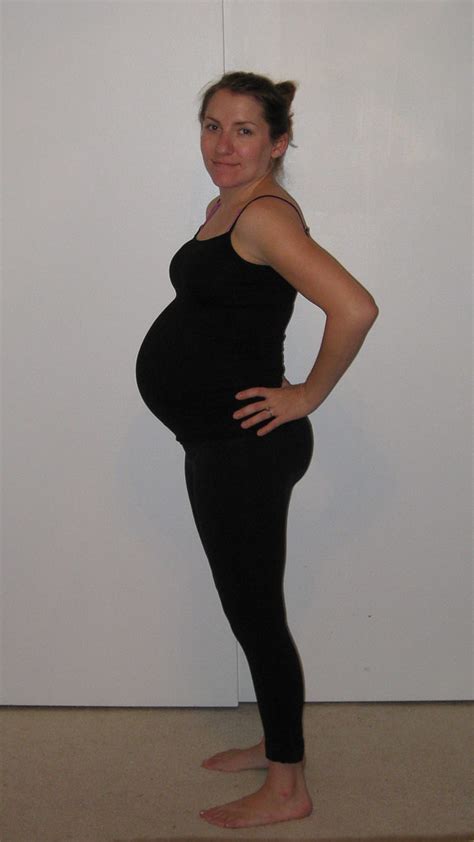 29 Weeks Pregnant The Maternity Gallery