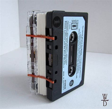 Upcycle This 13 Things Made From Cassette Tapes Cassette Tapes