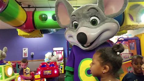 Chuck E Cheese Live Youtube Gambaran