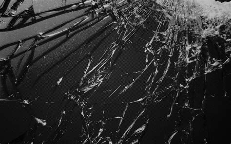 Cracked Glass Screensaver Posted By Ryan Johnson