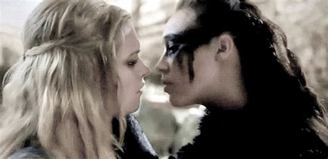 Clexa Gif Find Share On Giphy