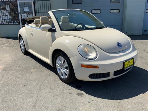 Used 2010 Volkswagen Beetle 25l Convertible For Sale With Photos
