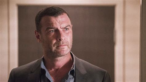 Liev Schreiber Shows First Look At Ray Donovan Finale Movie Giant