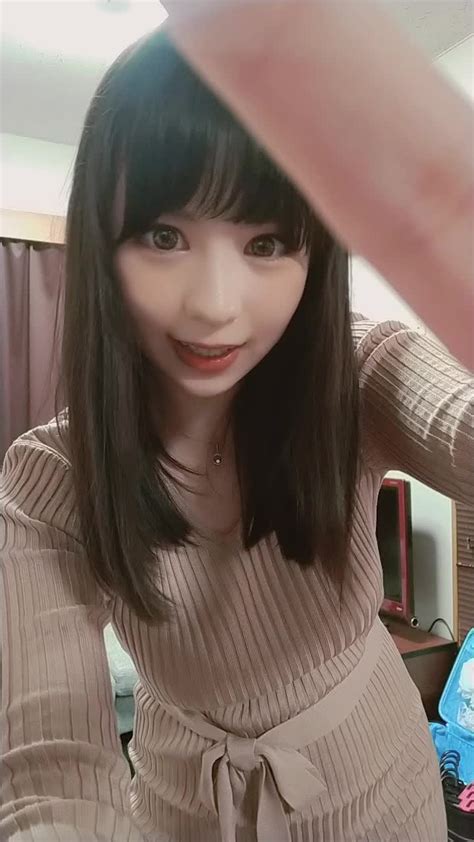 あたいの足わざみせららさ〜？？？？、 セクシー女優 tiktok乳揺れまとめ部