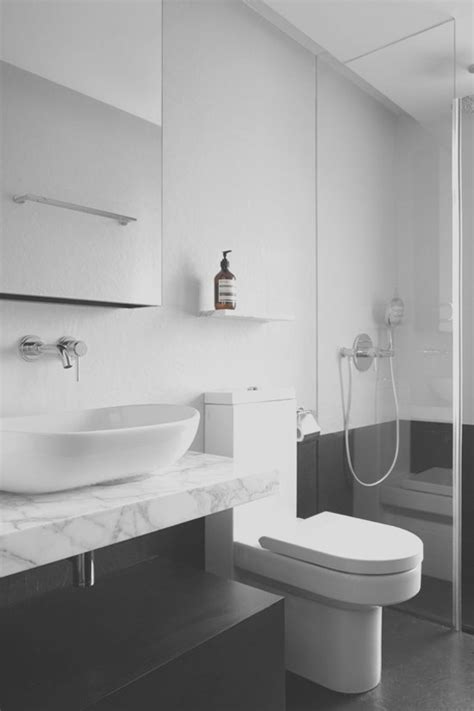 37 Minimalist Bathroom Design White Home Decor Ideas