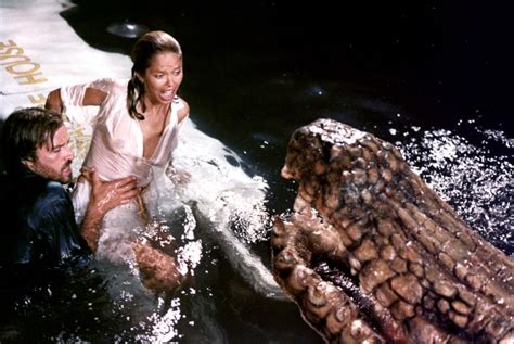 Barbara Bach Nuda Anni In The Great Alligator