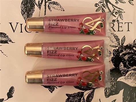 3 New Look 2022 Victorias Secret Sealed Flavor Lip Gloss Strawberry Fizz Ebay