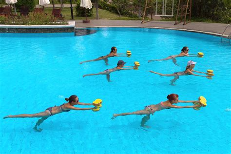 List Of Water Aerobics Exercises Water Aerobic Exercises Pool Workout Water Aerobics