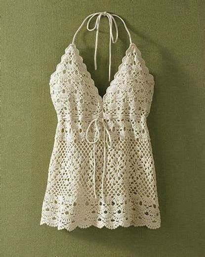 Pour un look festival cool, optez pour les robes, tops style tube et caftans de plage en crochet blanc proposés chez asos. Crochet un bustier pour l'été | La grenouille tricote