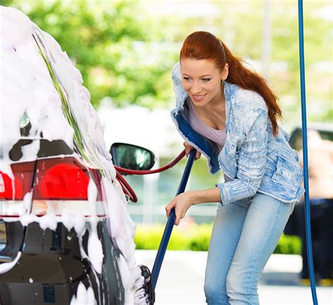 However the experience has close all the windows, roof openings, and, raise the roof if you are in a freaking convertible (sorry, i just had to tell you, but i am sure you would figure it out yourself). When to Hand Wash Your Car - Automatic vs. DIY - Utah Auto Spa
