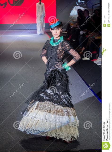 Taipei In Style Fashion Show Models On Runway Editorial Image - Image ...