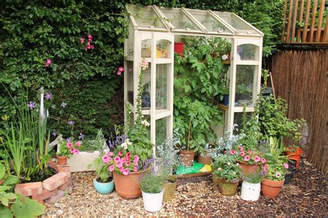 Create A Beautiful Outdoor Oasis Designing Your Backyard Corner Flower