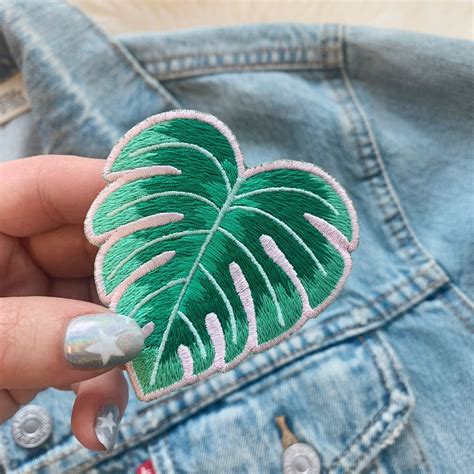 Leaf.co is tracked by us since april, 2017. Waves Collection - Monstera Leaf Patch | Monstera leaf ...