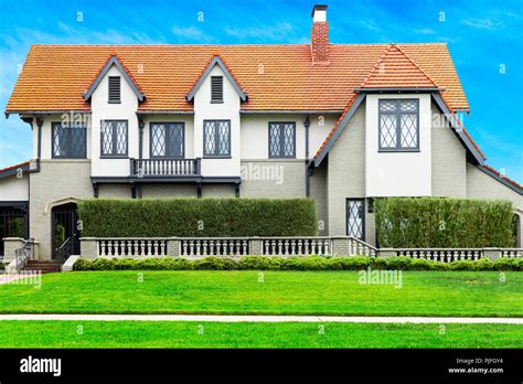 Old Victorian Type House Stock Photo Alamy