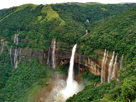 Nohkalikai Falls Cherrapunji Meghalaya India Waterfall Places To