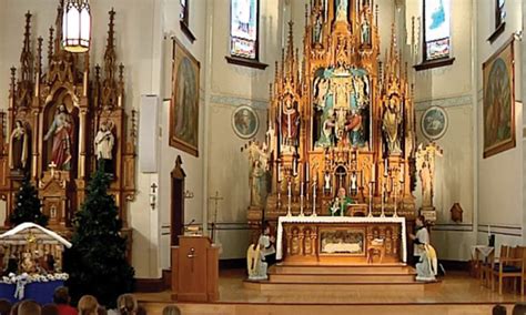 Celebrating Mass Using The Ordinary And Extraordinary Forms Catholic Life The Roman Catholic