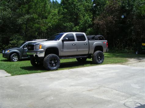 2007 Gmc Sierra Lifted News Reviews Msrp Ratings With Amazing Images