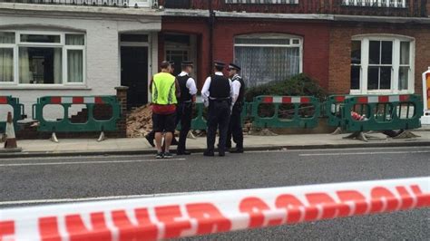 Man Bailed After Police Pursuit Death In Wandsworth Bbc News